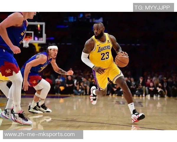 常规赛精彩回放开拓者对湖人巅峰对决全场录像重温 常规赛精彩回放开拓者对湖人巅峰对决全场录像重温